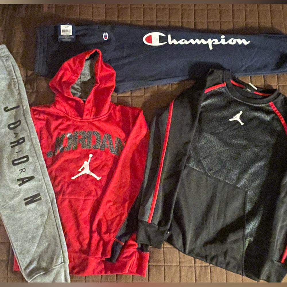 Just the champion sweatpants size large youth boys, navy blue tag still on